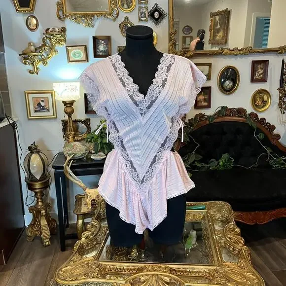 Vintage Eileen West Pink Satin & Lace Peplum lingerie Bodysuit small - Picture 1 of 6